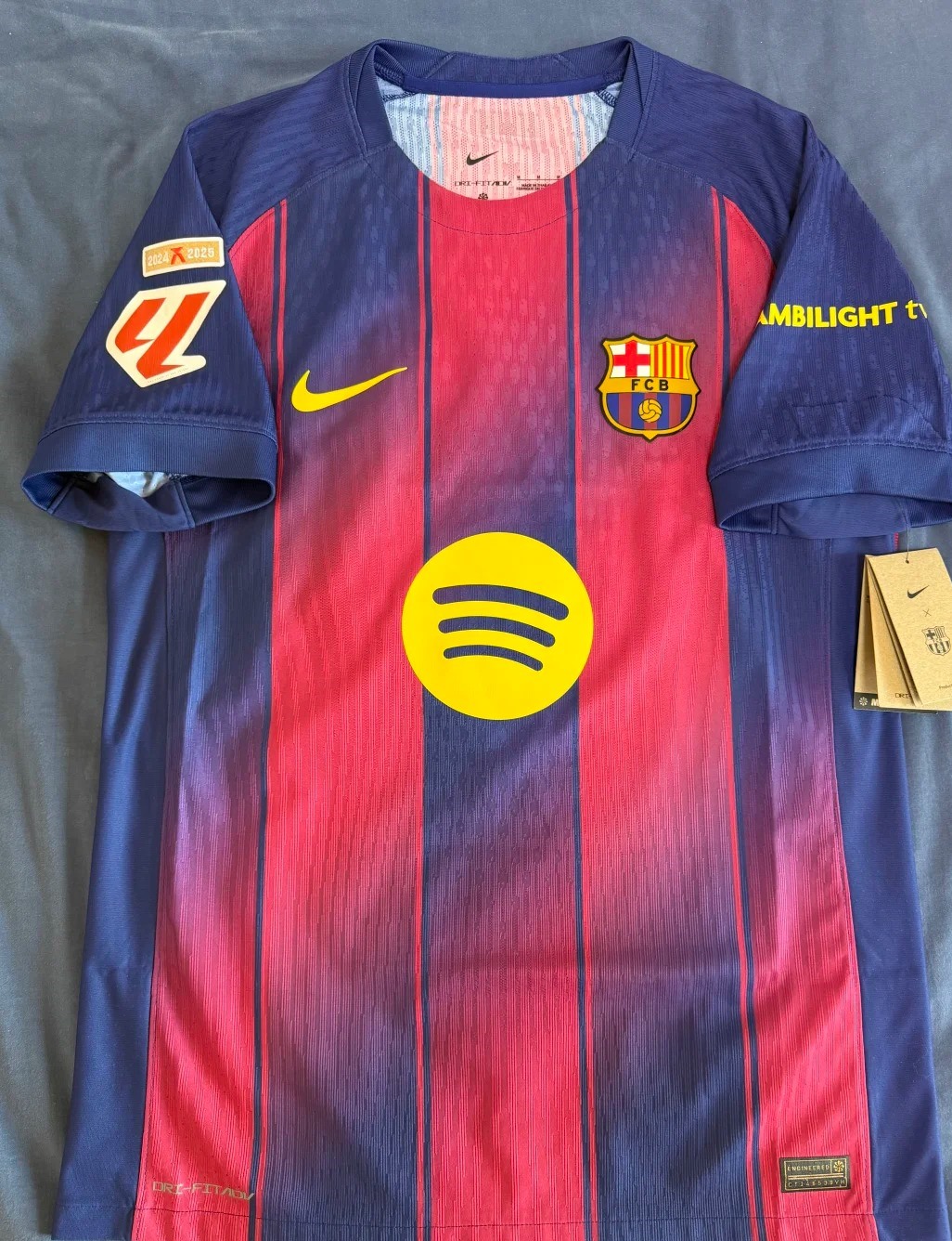 Barca shirt feels light customer review
