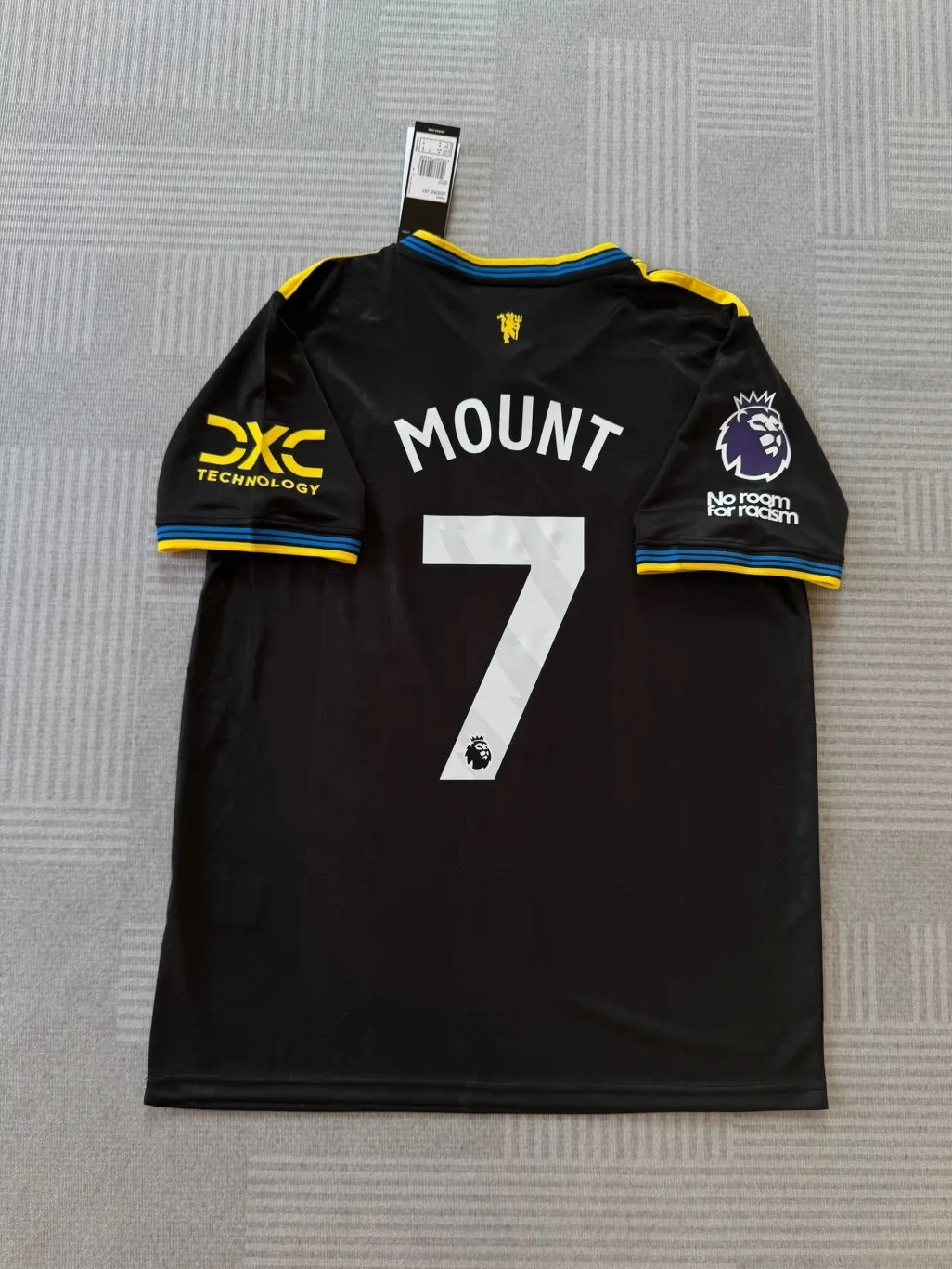 Mount black away shirt customer review